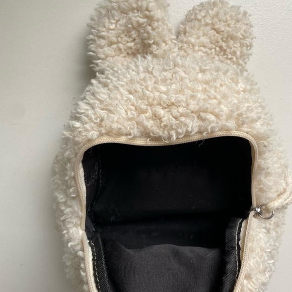 Sherpa Mini Bear Backpack - Picture 3 of 3